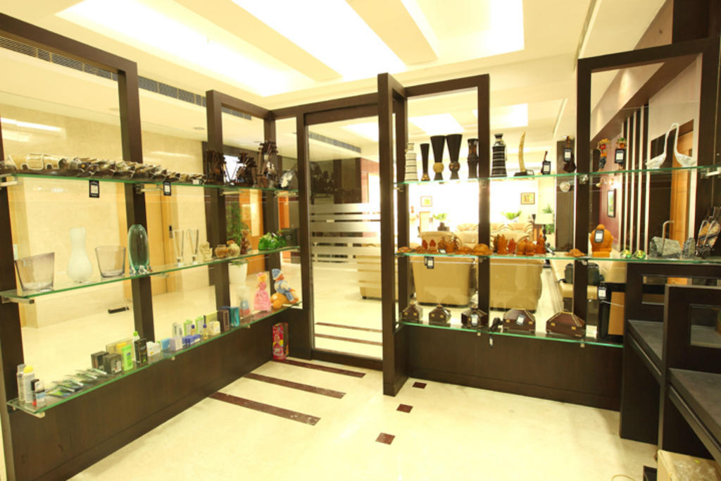 Hotel Airlink Castle Nedumbassery Exterior photo